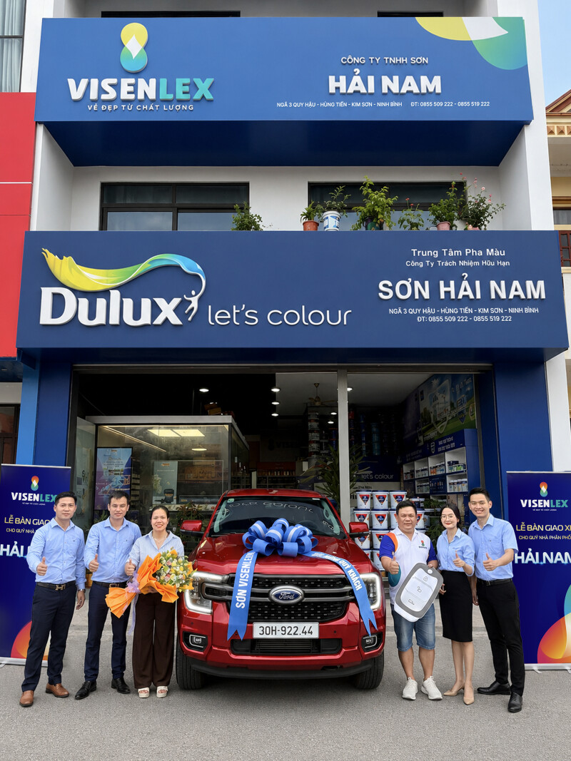VISENLEX PAINT BÀN GIAO XE CHO NHÀ PHÂN PHỐI HẢI NAM